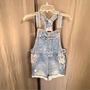 No Boundaries Distressed Denim Shortalls Light Wash Overall Shorts - Size 7/9